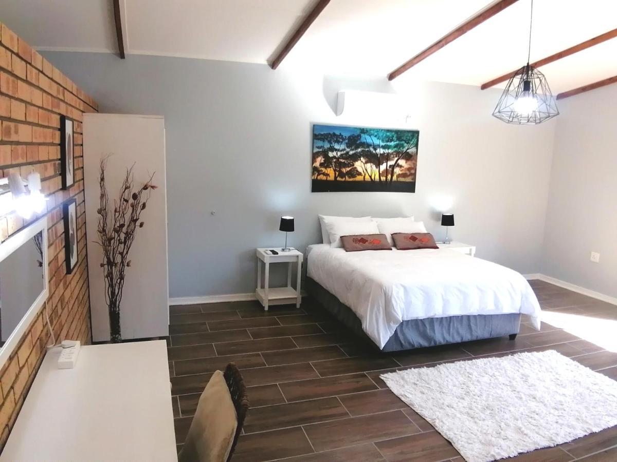Easy Inn Guesthouse Welkom Buitenkant foto
