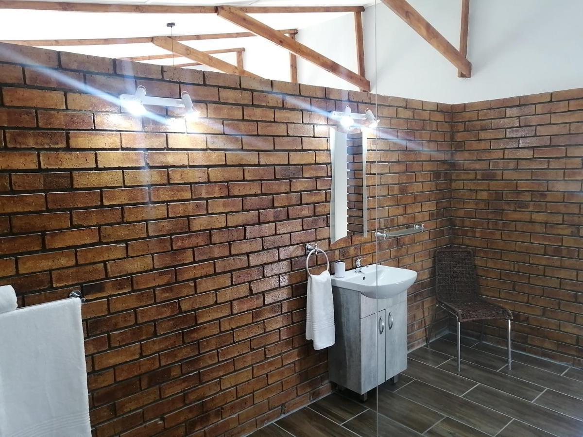 Easy Inn Guesthouse Welkom Buitenkant foto