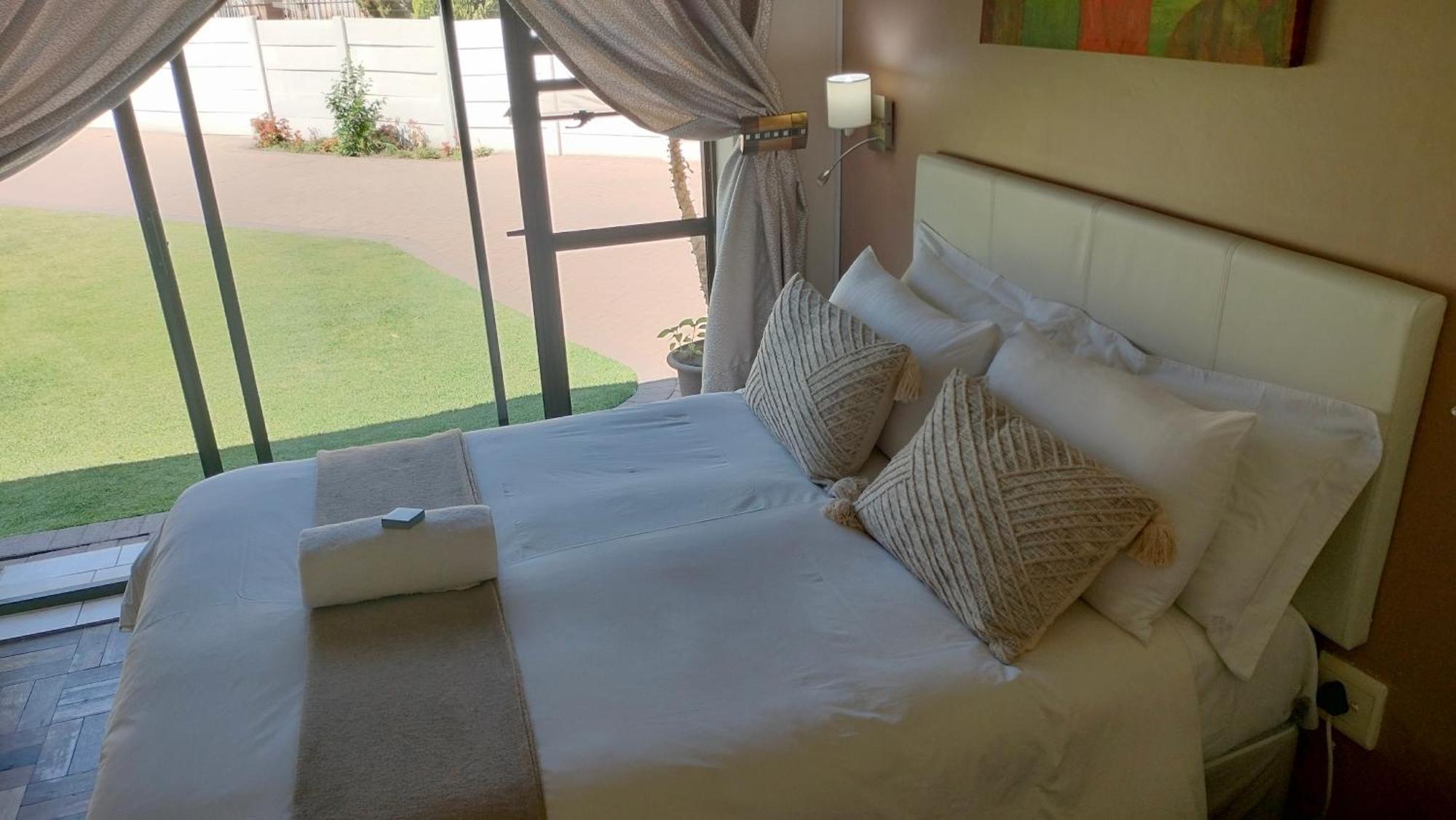 Easy Inn Guesthouse Welkom Buitenkant foto